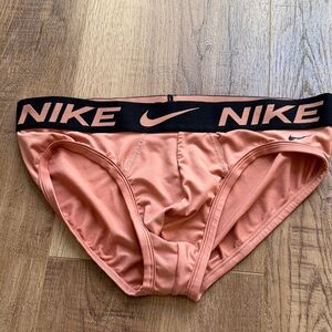 Nike Coral briefs